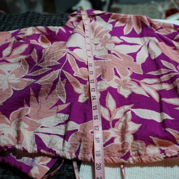 Pink & Purple Floral Drew Crop Button-Up Blouse - Tropical Vibes! SZ XS - RUNS L - Picture 8 of 11